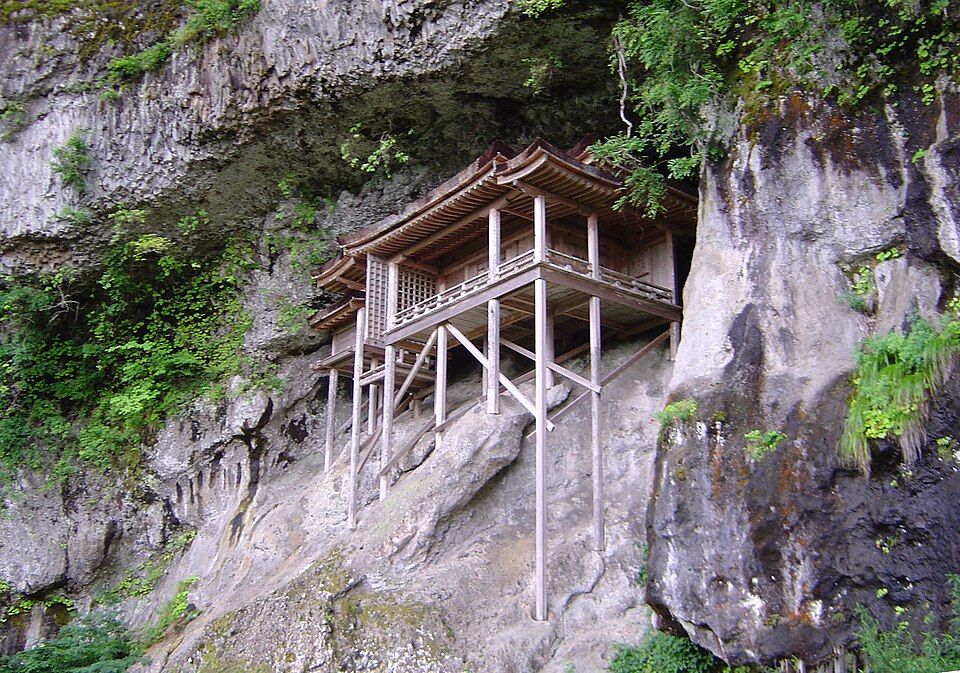三徳山三佛寺