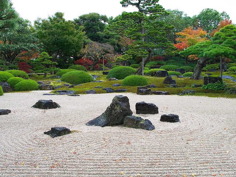 由志園