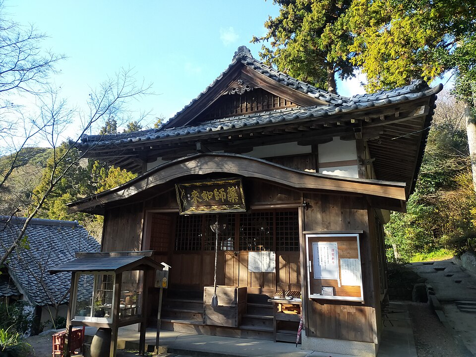 瑠璃光寺五重塔